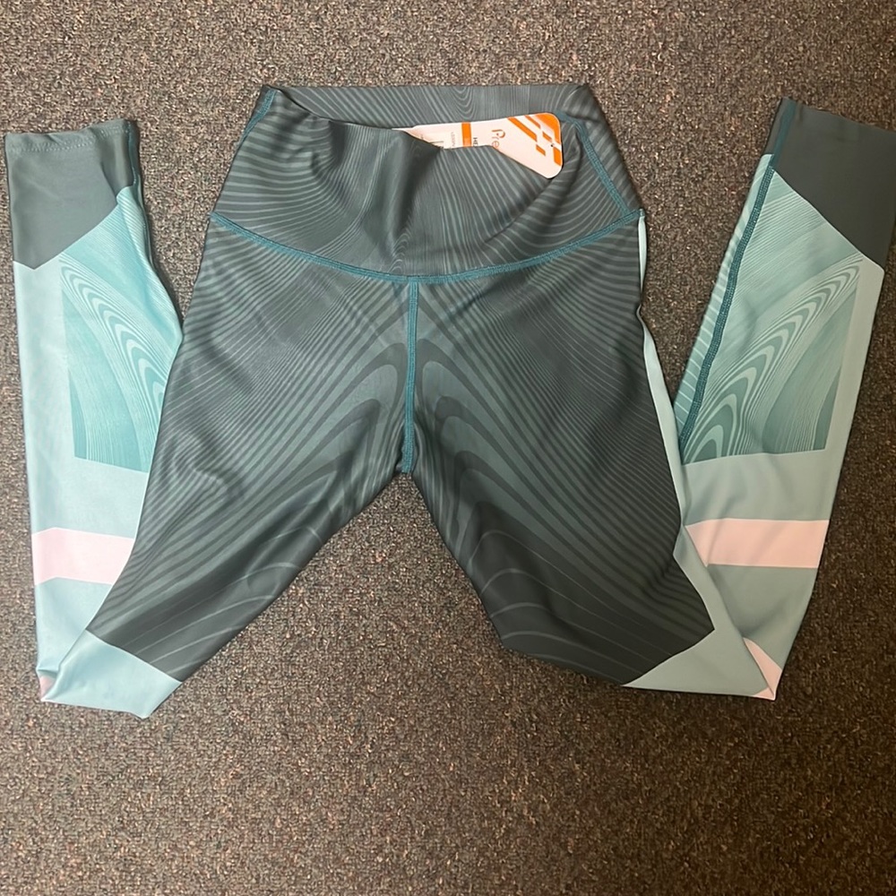 Colombian leggings. New with tag.
